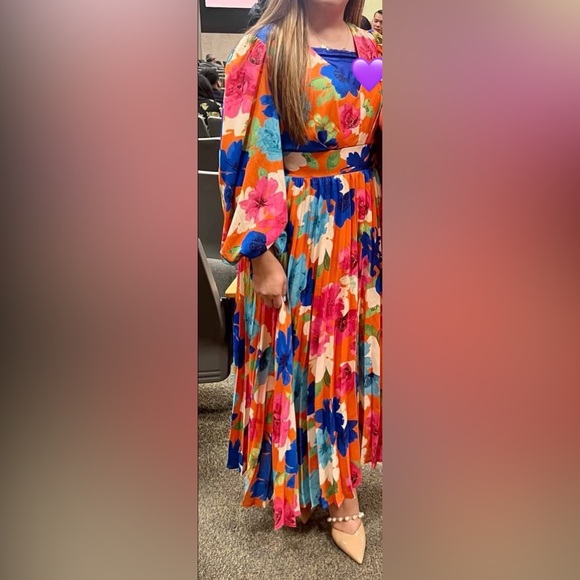 FLOWERS WOVEN MIDI DRESS ✨ - Picture 3 of 5